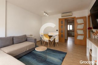 Etagenwohnung  Gr camps blancs. Piso en camps blancs