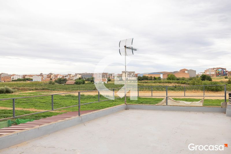 Foto 0629eadc-cedb-46f2-8d35-95d0e1a3559c. Xalet amb piscina a Torrefarrera