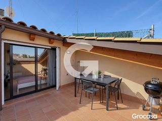 Appartement  Cl sant miquel. Dúplex con terraza en pleno centro de rubi