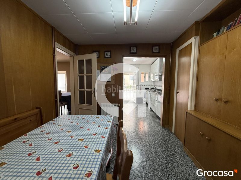Foto c4ff0fa4-4c8e-44f4-ba93-945fb8cc171b. Appartement avec chauffage parking dans Eixample Mataró