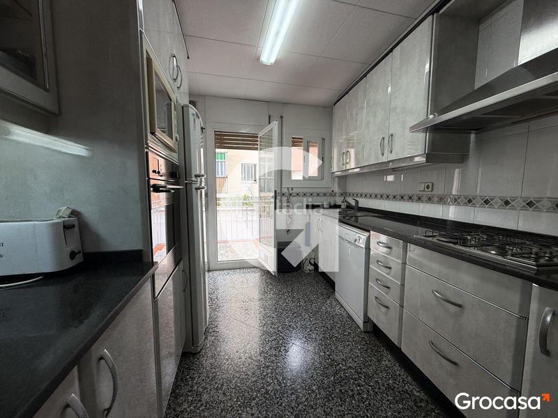 Foto d1178464-9120-4a39-b773-4273726f7636. Appartement avec chauffage parking dans Eixample Mataró