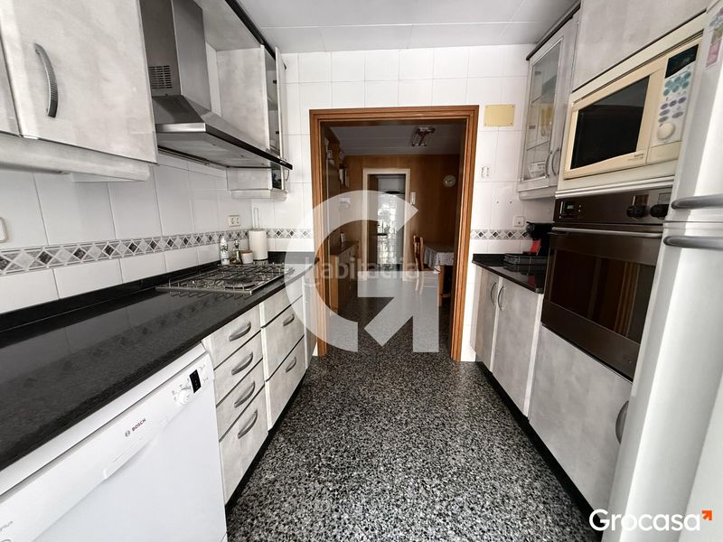 Foto e80601dd-8868-40fa-ba08-145476bf8adb. Appartement avec chauffage parking dans Eixample Mataró