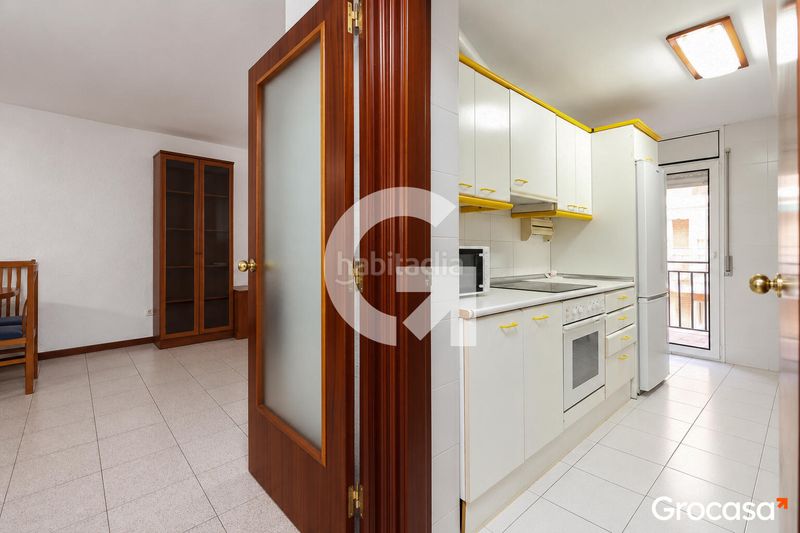 Foto 18a2063e-9110-47d7-848d-de0772a0acde. Piso  de 3 habitaciones en monturiol en Centre Rubí