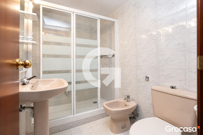 Foto b1e53532-411a-4142-91d7-a8acb56faa08. Piso  de 3 habitaciones en monturiol en Centre Rubí