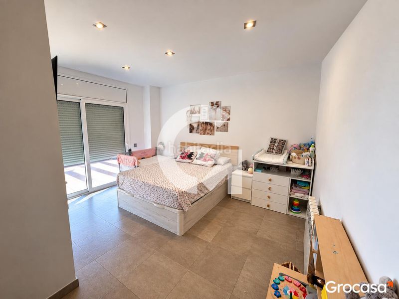 Foto eb2862a4-8749-4671-b6a4-ffc22e55d65e. Casa amb calefacció aparcament piscina a Vallirana