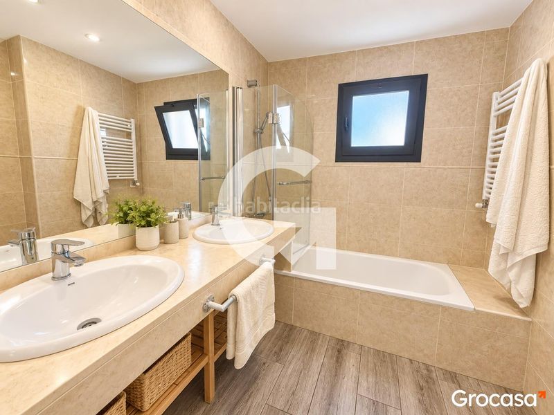 Foto 08e9226b-006c-45e6-90e3-07b18c32178d. Chalet en cl llebeig exclusiva casa con piscina privada y vistas al mar en Mas Mel en Calafell