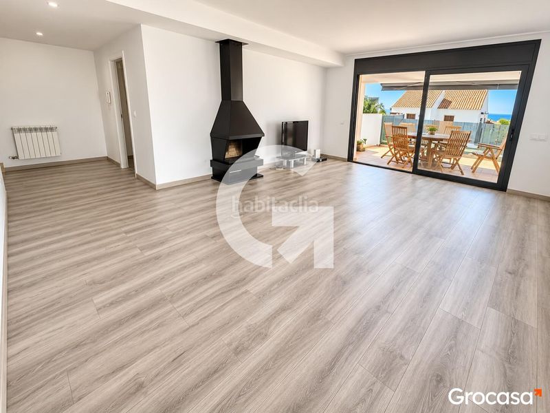 Foto cbc758d9-186e-4455-89c9-445fc04f2b7b. Chalet en cl llebeig exclusiva casa con piscina privada y vistas al mar en Mas Mel en Calafell