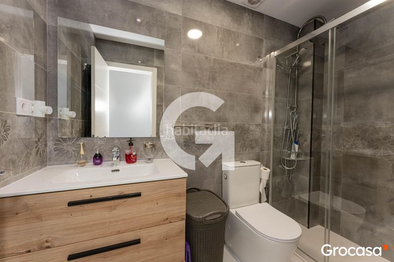 Foto d4781eda-fb40-4aca-b6ea-ebb29c1fdb37. Casa amb calefacció a La Gavarra Cornellà de Llobregat