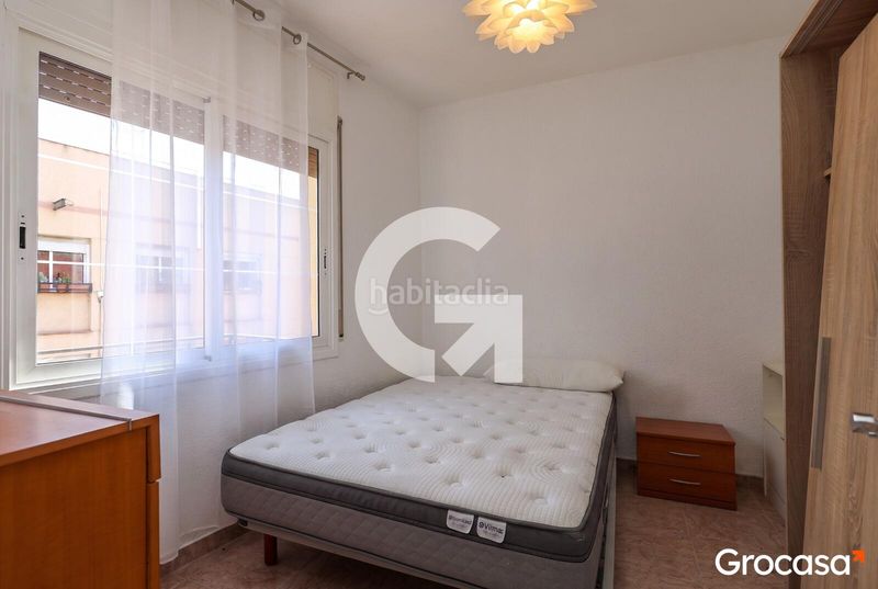 Foto 4de11f5a-df07-4a42-bfa8-6b1eb81dffdd. Etagenwohnung mit heizung in Mercat Rubí