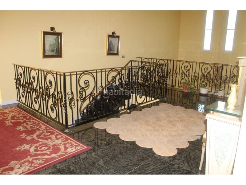 Foto 27dcb0aa-b2bb-4535-8cca-6874bcc27680. Xalet amb aparcament a La Envía Vícar