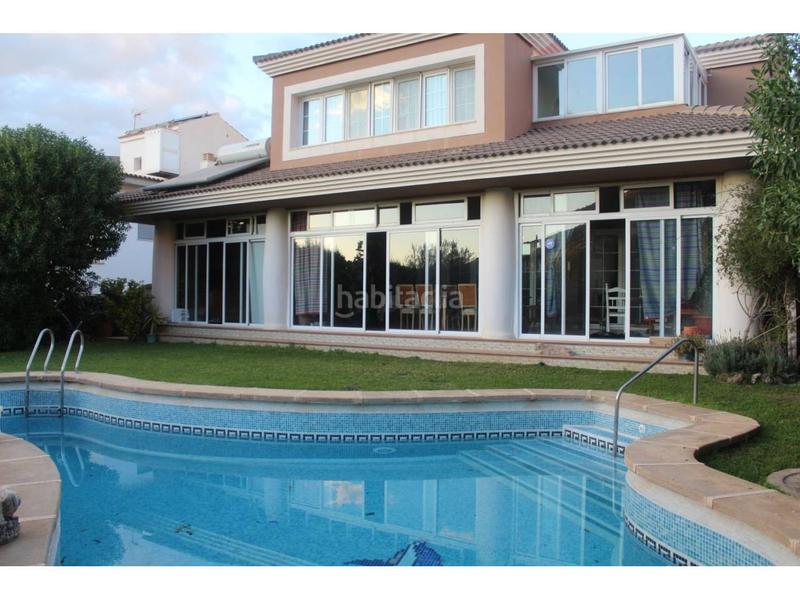 Foto 2dba9870-5a4b-498b-99ac-e51771a876af. Xalet amb aparcament a La Envía Vícar