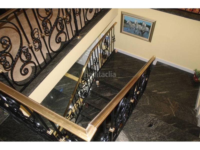 Foto b2df42b1-e953-4ca8-9dd9-de8d3ef6f650. Xalet amb aparcament a La Envía Vícar