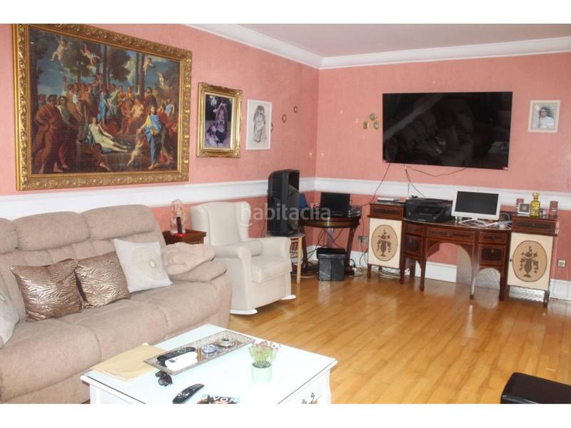 Foto fde60cf5-e931-4758-b9ab-3ab356e38496. Xalet amb aparcament a La Envía Vícar