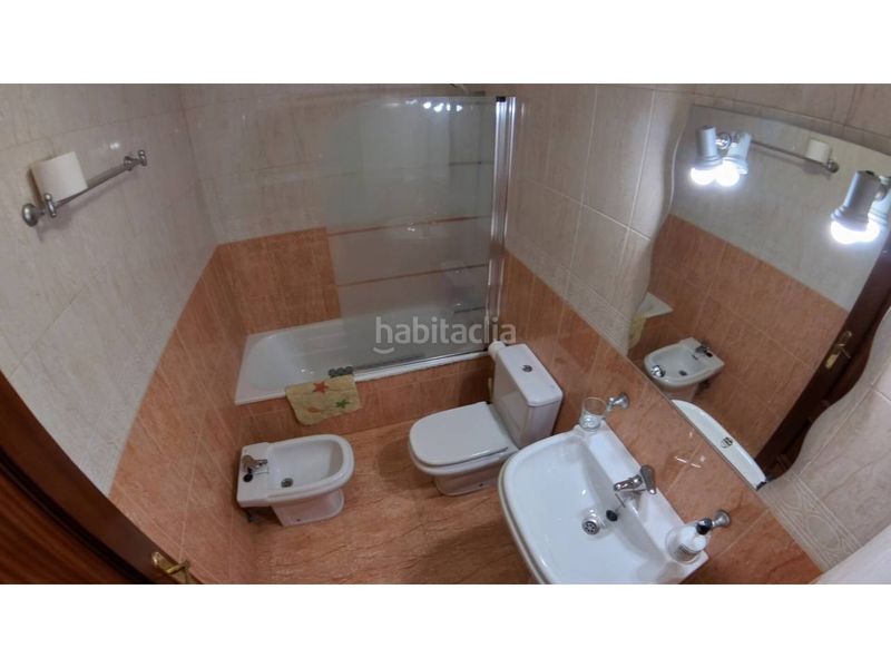Foto 21d347fc-2e5b-445b-84c2-245f7a41c2a6. Apartament amb calefacció aparcament piscina a Almerimar Ejido (El)