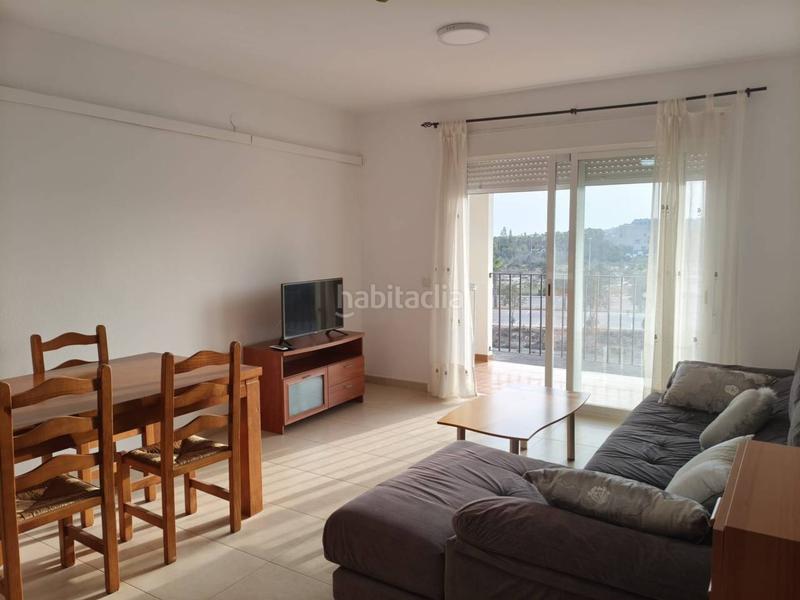 Foto 5b41e572-56dd-49e9-93a2-652dbdbe8464. Piso apartamento en primerisima linea de playa junto al paseo maritimo de Almerimar, con unas magnificas vistas, al mar y a l en Ejido (El)