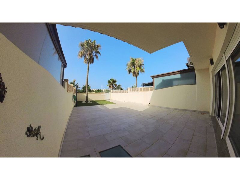 Foto a36359b6-eb49-46ae-bcad-81c03853a2a0. Casa amb aparcament piscina a Almerimar Ejido (El)