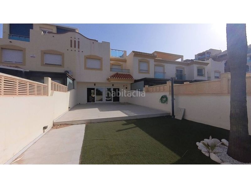 Foto dea88022-2de8-4185-8633-70070c5b9749. Casa amb aparcament piscina a Almerimar Ejido (El)