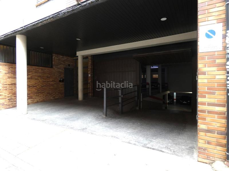 Foto df264799-b1a4-4792-bb51-7fc1e22a62fd. Parking coche plaza de garaje . ref. vl04212025 en Utebo
