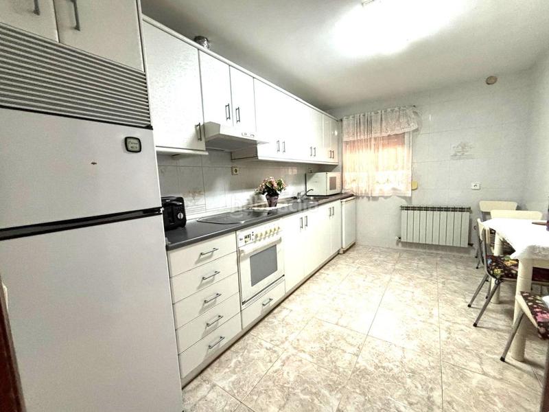 Foto 3225f499-40bf-41a8-93c6-d7dd4bd2c6d2. Affitto casa con riscaldamento parcheggio in Utebo