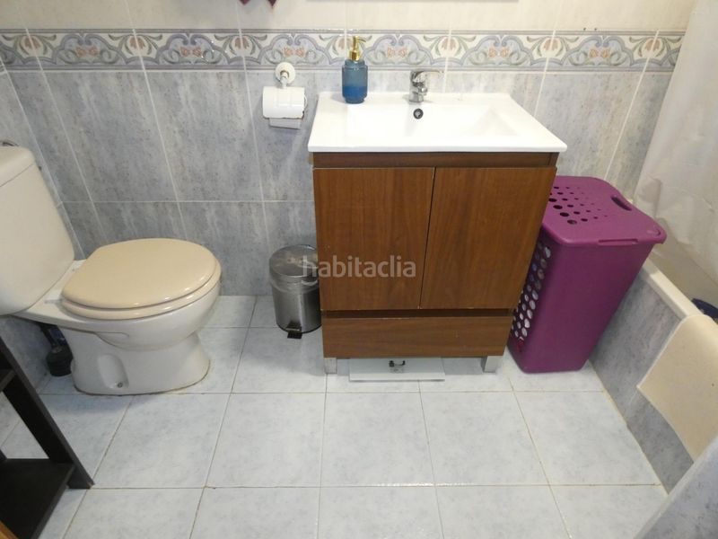 Foto baad729c-1c3d-4bb4-882f-5fdf7bd6971e. Casa adossada amb aparcament piscina a Joyosa (La)