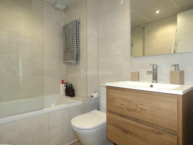 Foto 086ae1d9-6241-499a-a94e-e4e44285d29d. Casa adossada amb calefacció aparcament piscina a Utebo
