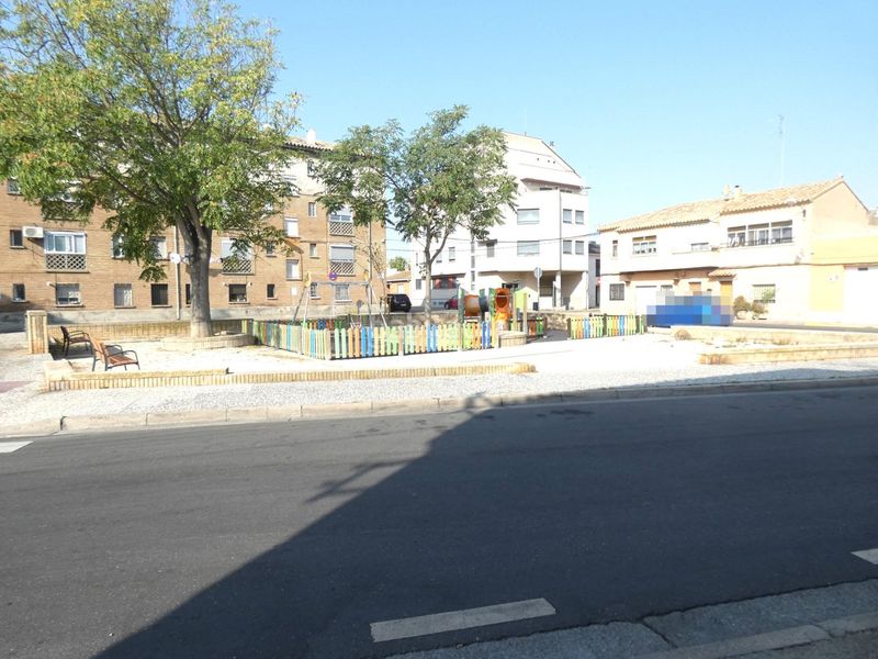 Foto 53cba829-2987-443f-afd7-08af2edb426a. Casa amb calefacció aparcament a Casetas-Villarrapa Zaragoza