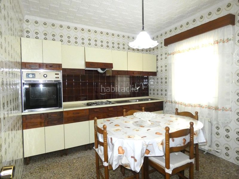 Foto 605f47c1-902a-4ef1-8e25-0b894cf77475. Casa amb calefacció aparcament a Casetas-Villarrapa Zaragoza
