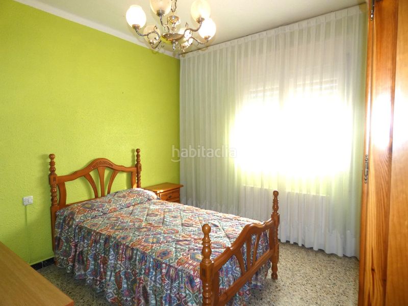 Foto b11cc0ab-afb4-40d0-abb1-31bb60da2b26. Casa amb calefacció aparcament a Casetas-Villarrapa Zaragoza