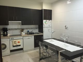 Lloguer Pis  Pedro egaña kalea. Se alquila precioso piso reformado en el centro