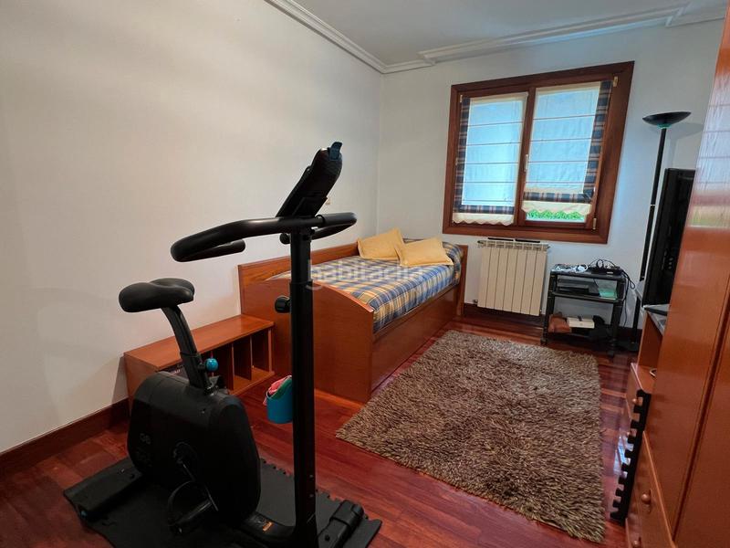 Foto 51accb4d-f4e3-4861-85e0-6b45ea5821ea. Reihenhaus mit heizung parking in Andoain