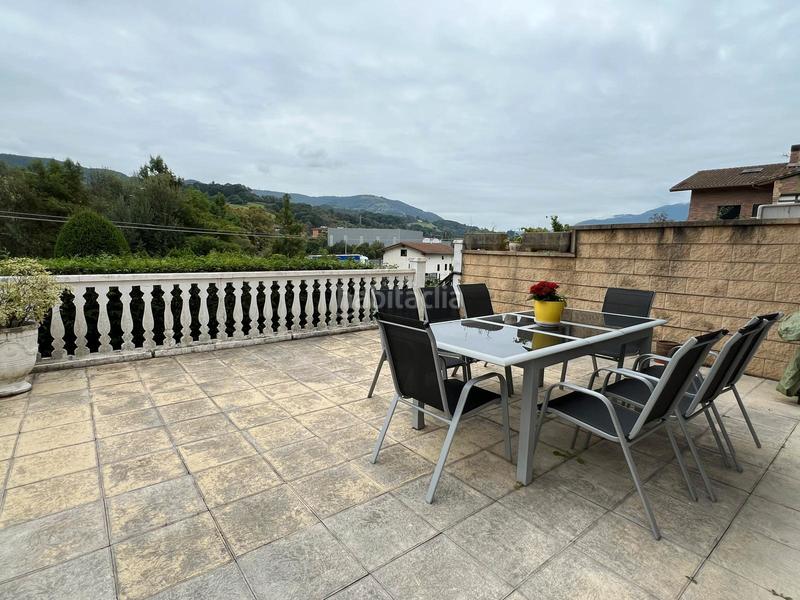 Foto 60ca843a-3980-4f9d-b35c-e0f271261e15. Reihenhaus mit heizung parking in Andoain