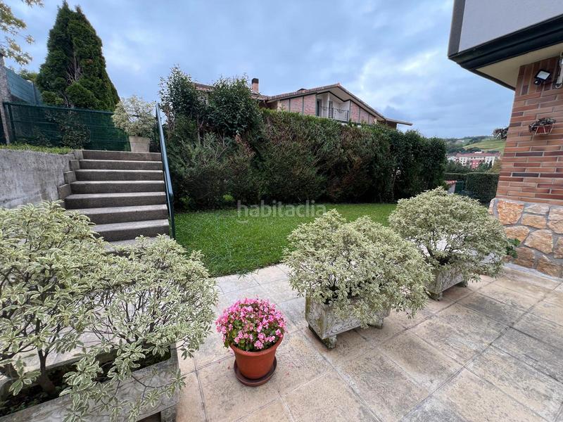 Foto ae184818-81f2-4ee3-915d-761f4e5458fd. Reihenhaus mit heizung parking in Andoain