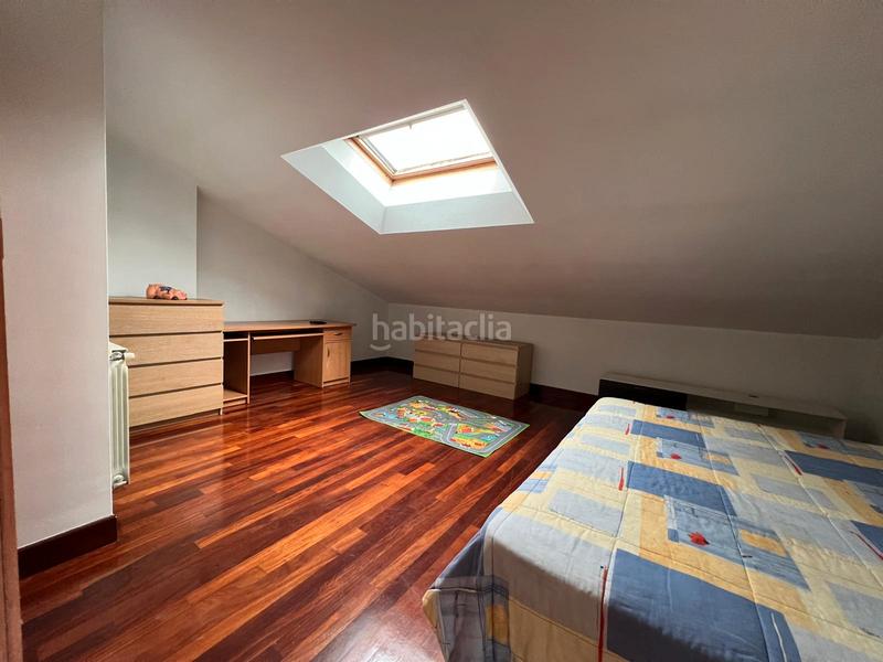 Foto e0f56f41-b221-42fc-a77d-2a455257e4c9. Reihenhaus mit heizung parking in Andoain