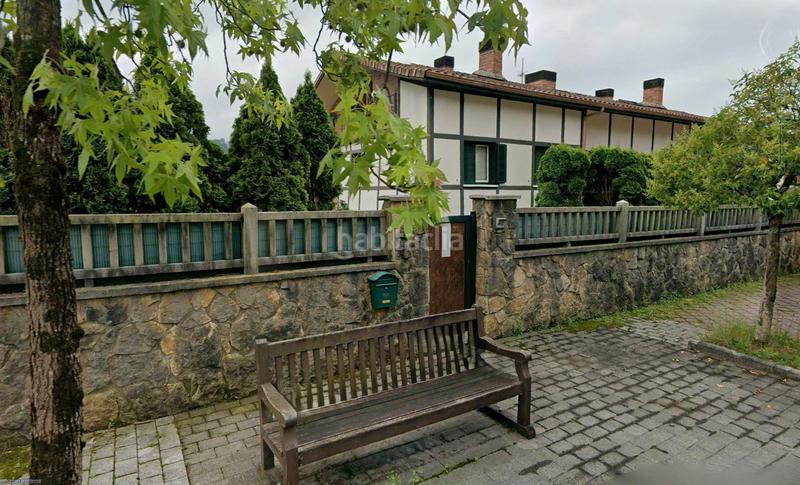 Foto e16d9a57-5043-4f3e-9144-b772ad3adbbd. Reihenhaus mit heizung parking in Andoain