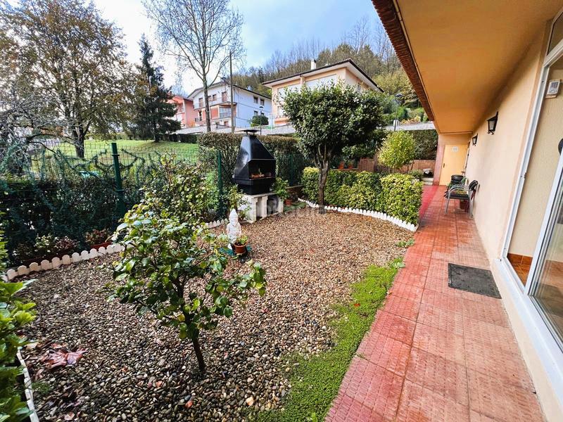 Foto cf740892-ee3c-41e5-bf93-4e21a643247b. Maison avec cheminée chauffage parking dans Andoain