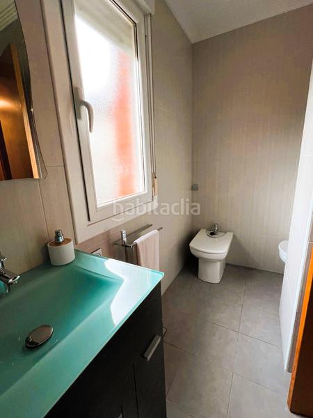 Foto ef069a2c-cf3b-44d9-a778-bf71bf172af0. Maison avec cheminée chauffage parking dans Andoain