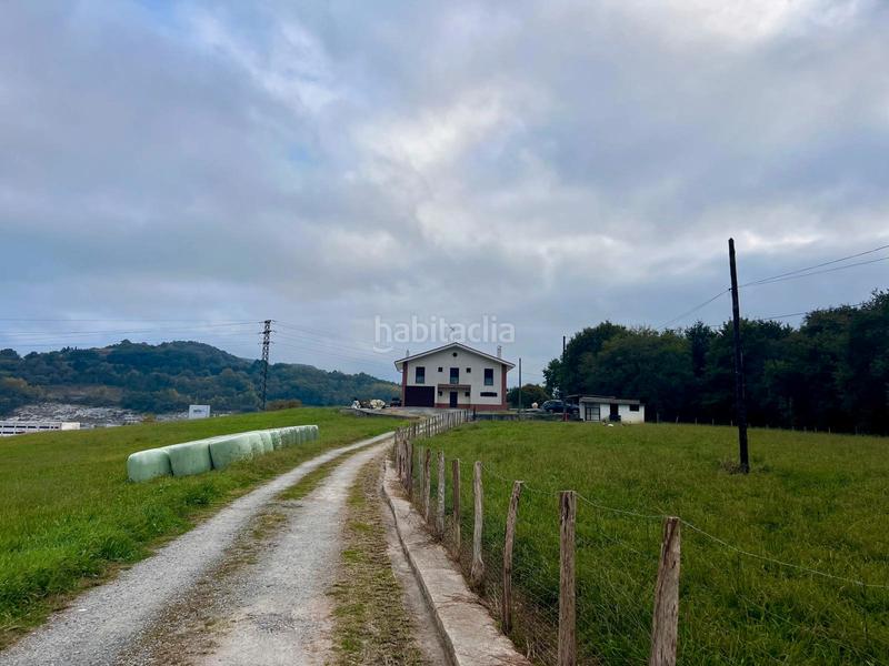 Foto 394983d3-9dd2-4136-9fd4-da41ac1fb56a. Haus mit heizung parking in Oiartzun