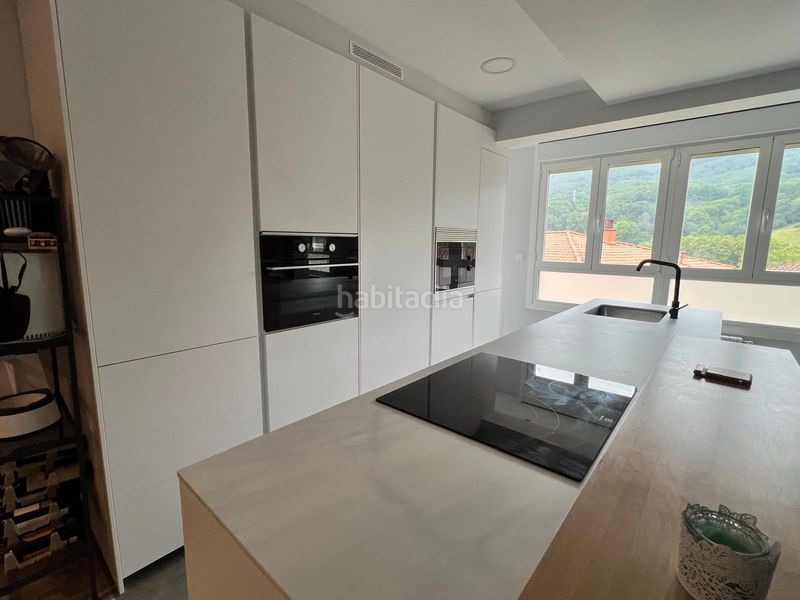 Foto 3c28192e-4672-4697-8f69-4b4169cb7cdd. Flat with heating in Andoain