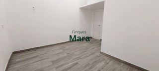 Oficina  Carrer d'eusebi g�ell. Local en zona de mucho paso!!!!