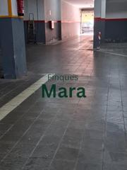 Parking coche en Vinyets-Molí Vell. Plaza de parking en vinyets!!!...gran tamaño!