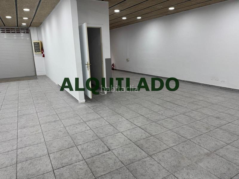 Foto 6f5bbae6-1067-45b4-8b66-3b6662b4ad75. Location local commercial dans Vinyets-Molí Vell Sant Boi de Llobregat