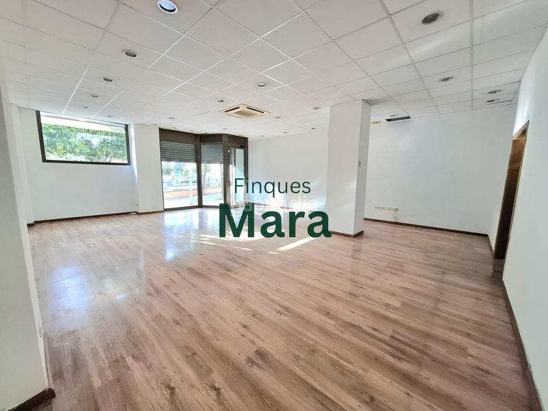 Foto 554c20a3-c104-40a4-bc76-4a788b253148. Lloguer local comercial a Vinyets-Molí Vell Sant Boi de Llobregat