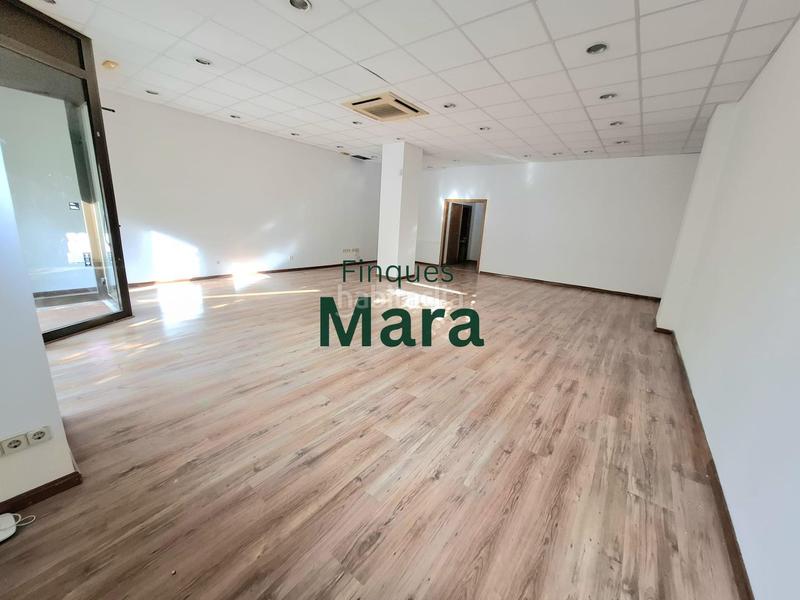 Foto 4ad6f128-4731-4fa9-8250-a92fddd3f022. Location local commercial dans Vinyets-Molí Vell Sant Boi de Llobregat