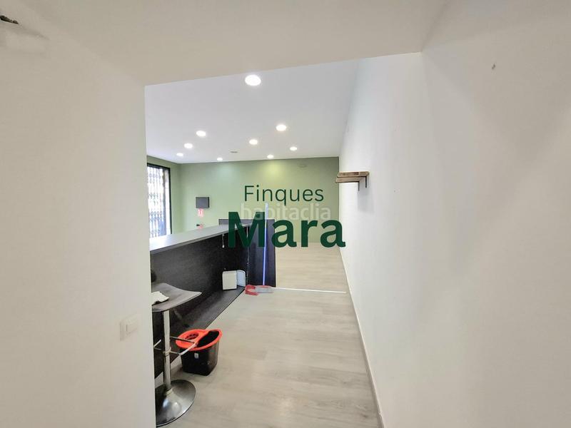 Foto 9f11cbb6-8f85-4684-adc6-0f5b5508cea6. Local comercial  cerca mercado muntanyeta en Sant Boi de Llobregat