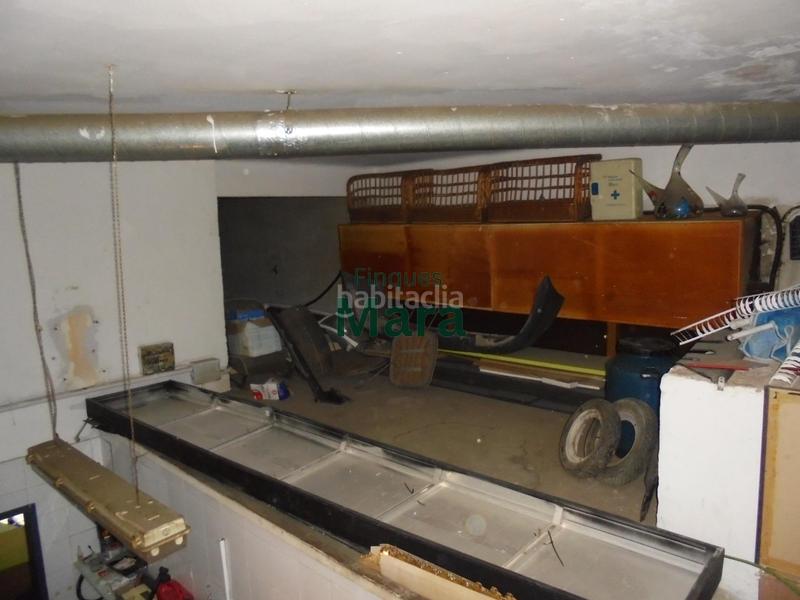Foto ecdb3484-b078-407d-b644-0766abf5ff7a. Alquiler local comercial  en buena zona!!! en Sant Boi de Llobregat
