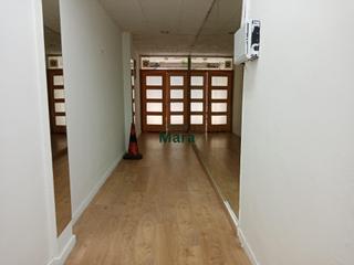 Local Comercial a Vinyets-Mol Vell. Local en  zona plaza catalunya!!!!!!