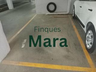 Aparcament cotxe a Vinyets-Molí Vell. Oportunidad...!!! plaza de parking muy  económica...!!!!