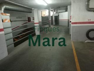 Parking coche en Vinyets-Molí Vell. Oportunidad...!!! plaza de parking muy  económica...!!!!