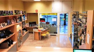 Local Comercial a Centre. Local comercial en buena zona!!!