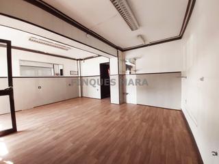 Oficina a Casablanca. Local comercial en zona de paso....!!!!!